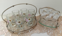 Setovi čaša za posluživanje pića na stalcima  - vintage