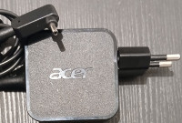 Acer AC ADAPTER W15-045N4B ( 19V 2.37A )