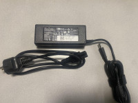 DELL original punjač (ac adapter) 90W, 7.4 x 5.0 mm s pinom, jamstvo