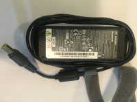 LENOVO / IBM ORIGINAL punjač / AC adapter 65W