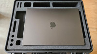 Prodajem kofer/hard case za MacBook Pro 15 i 16