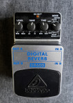 Behringer DR600 digital reverb