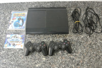 Sony Playstation 3 ultra slim,2 orginal bezicna joysticka,2 igrice !