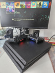 Playstation 4 PRO, PS4 pro, dva kontrolera, u super stanju