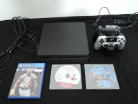 Playstation 4 Slim,2 joysticka+dock station,3 igrice,kablovi,ispravno