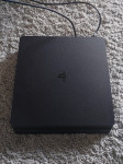 Prodajem Ps4, oćuvan bez ijedne ogrebotine.