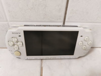 SONY PSP konzola kao sa slike nintendo 3