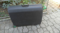 Kofer SAMSONITE veliki  60 x 70 x 23 prodajem za 70 E