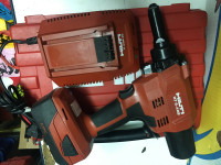 Hilti nitarica  22V