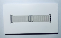 Apple Watch Starlight Alpine Loop / medium / originalna ambalaža