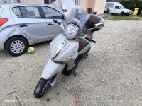 Piaggio Beverli 300 300 cm3