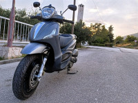 Piaggio Beverly 125 124 cm3