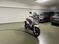 Piaggio Beverly 350 330 cm3