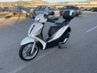 Piaggio Medley 125 cm3