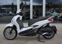 Piaggio Beverly  300 HPE,AKCIJA,NOVO,DOSTUPAN ODMAH!!!