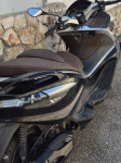 Piaggio X10  330