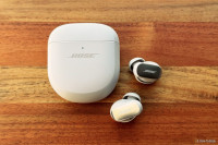 Bose QuietComfort Ultra earbuds bijele/white