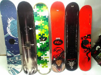 SNOWBOARD 133CM