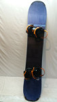 SNOWBOARD 165 CM SA VEZOVIMA