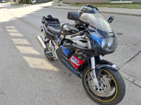 Suzuki Gsx3 750 750 cm3