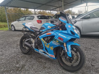 Suzuki GSXR 600 599 cm3