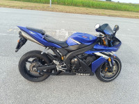 Yamaha YZF R1 998 cm3