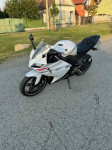 Yamaha Yzf R125 125 cm3