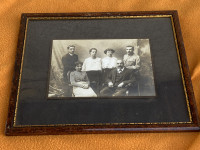 Stara obiteljska fotografija