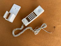 TP-113 - Vintage zidni telefon