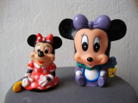 WALT DISNEY TOY . MINNIE - 2 psc - MINI GUMENE IGRAČKE