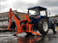 Rovokopač za traktor  BHM225