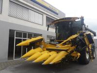 Kukuruzni heder New Holland 980CF