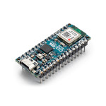 Arduino Nano ESP32 s headerima