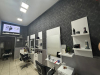 NAMJESTAJ ZA FRIZERSKI SALON