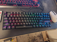 K552 RGB Mehančka Tipkovnica