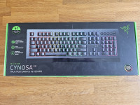 POVOLJNO: Prodajem Razer Cynosa V2 tastaturu