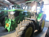 John Deere 6120M