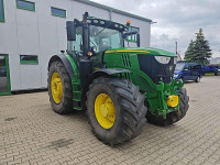 John Deere 6215 R