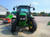 John Deere 6230