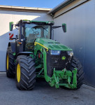 John Deere 8R