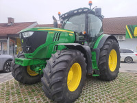 TRAKTOR JOHN DEERE 6215R---50km/sat