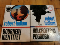 Robert Ludlum - Bourneov identitet i Holcroftova pogodba