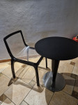 Prodajem ugostiteljske stolice - crno-prozirne, očuvane