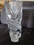 Moderna kristalna vaza/ skulptura, težina preko 3 kg