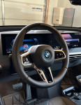 BMW iX G60 M60 G70 i5 i7 M Paket Sport Volan Okrugli Trokraki