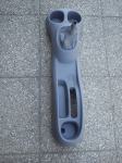 Toyota Yaris 1999-2005 plastika između prednjih sjedala