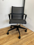 Refurbished Herman Miller Setu - crno