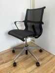 Refurbished Herman Miller Setu