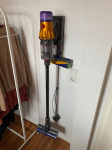 Dyson v12 slim absolute