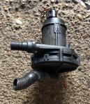 Sekundarna zracna pumpa golf passat jetta audi a4 078906601D